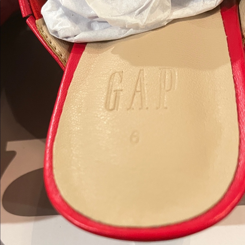 GAP Tomato Red Block Heel Sandals/NIB/6 - Picture 11 of 12